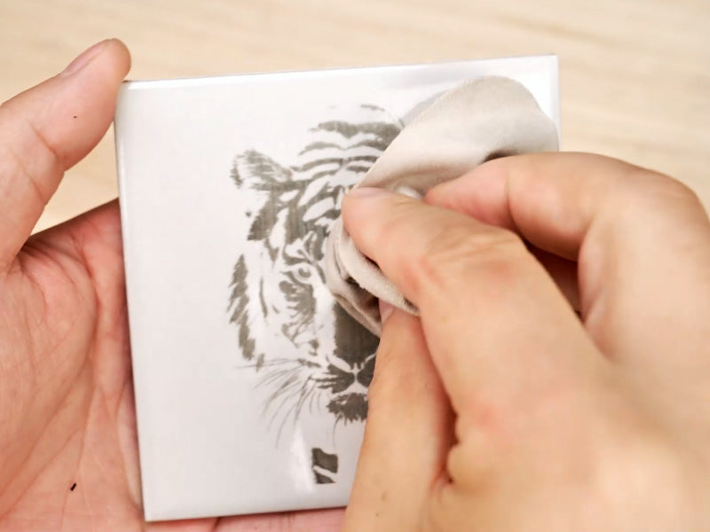 How to Laser Engrave Tiger Tiles 007