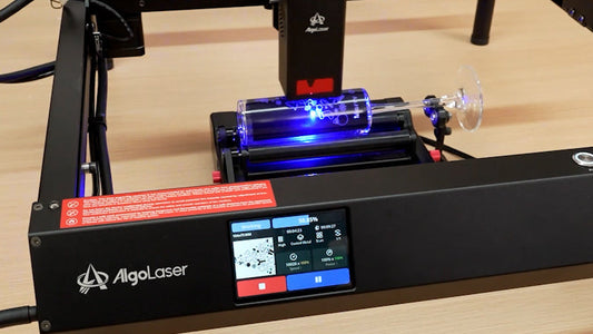 Grabado láser de diodo frente a grabado de vidrio tradicional: ¿cuál es mejor para sus proyectos?