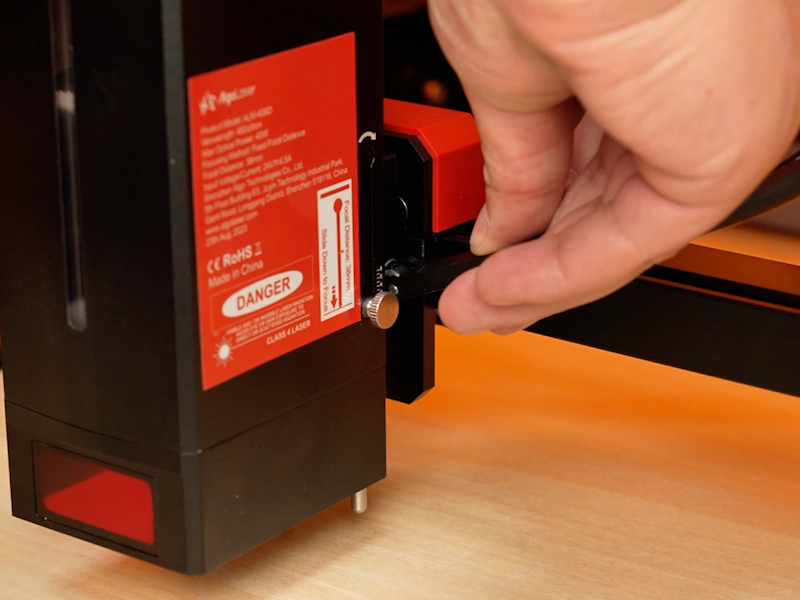 Cómo cortar con láser sujetalibros de madera 004