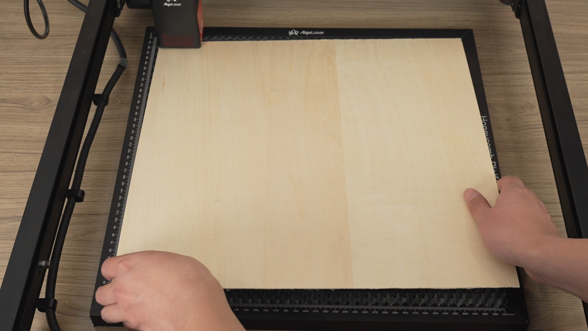 Cómo cortar con láser un atril de madera para música 01