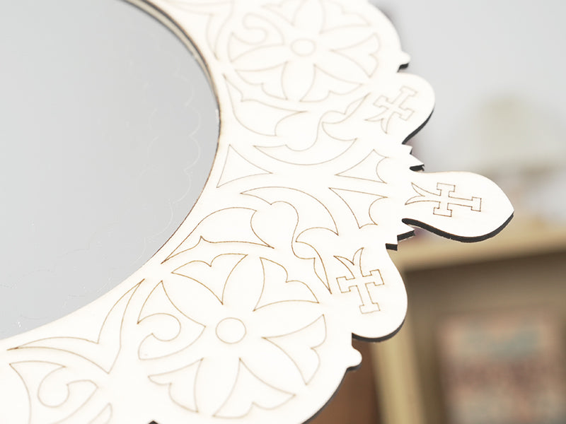 Espejo de madera contrachapada cortado con láser