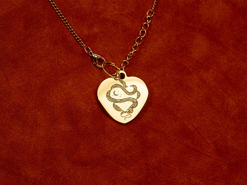 Laser Engrave Heart Shape Metal Necklace