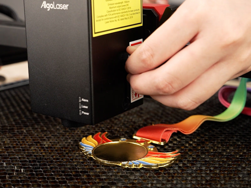 How to Laser Engrave Metal Medals 001