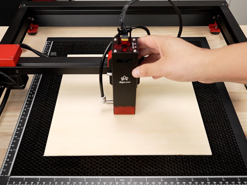 How to Laser Engrave and Cut a Cat Jigsaw Puzzle 001