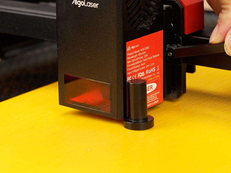 Use the Focal Gauge to Adjust the Focal Length of the Laser Module.