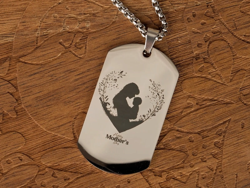 Cómo grabar láser Collar de metal del Día de la Madre 007